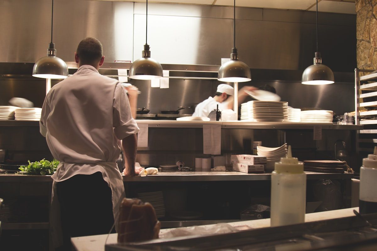 7 leviers bien-etre pour recruter en restauration en 2026