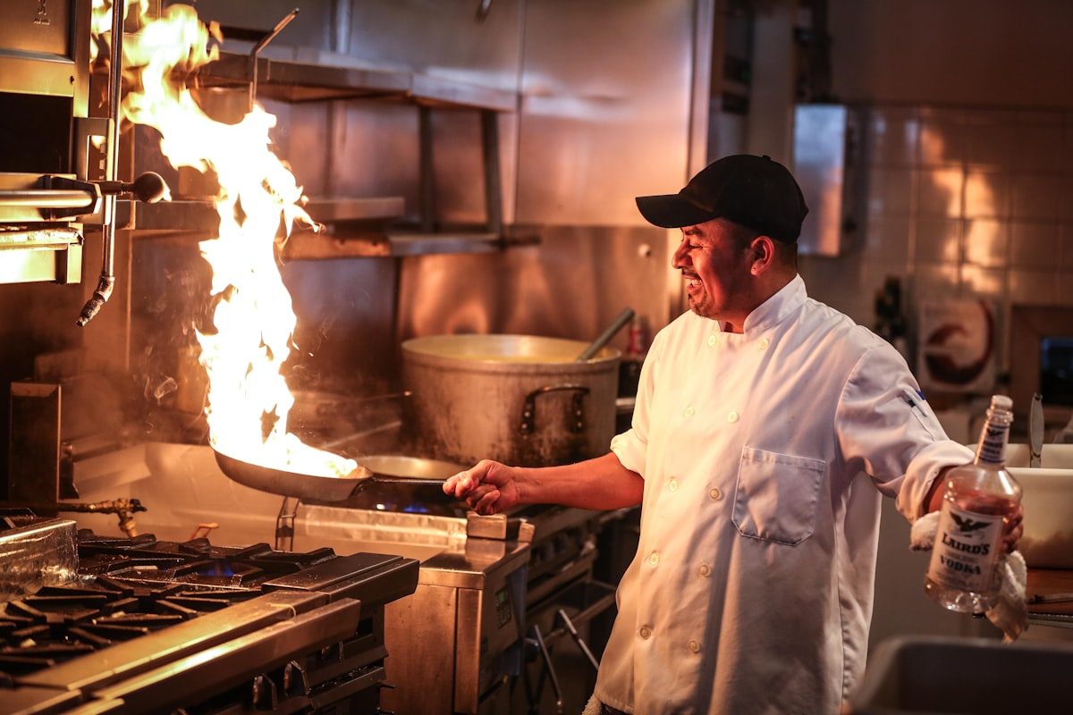 Décrochez Votre Emploi en Restauration en Quelques Clics
